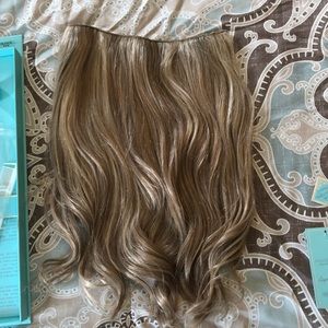 Halo couture 18 inch layered extensions